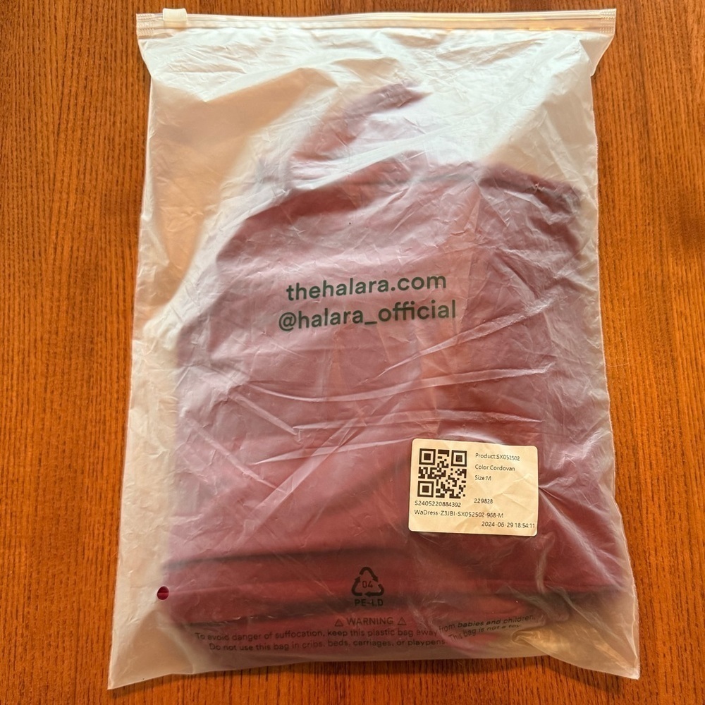 NWT Halara Sleeveless Burgundy Midi Dress size M - Picture 4 of 4